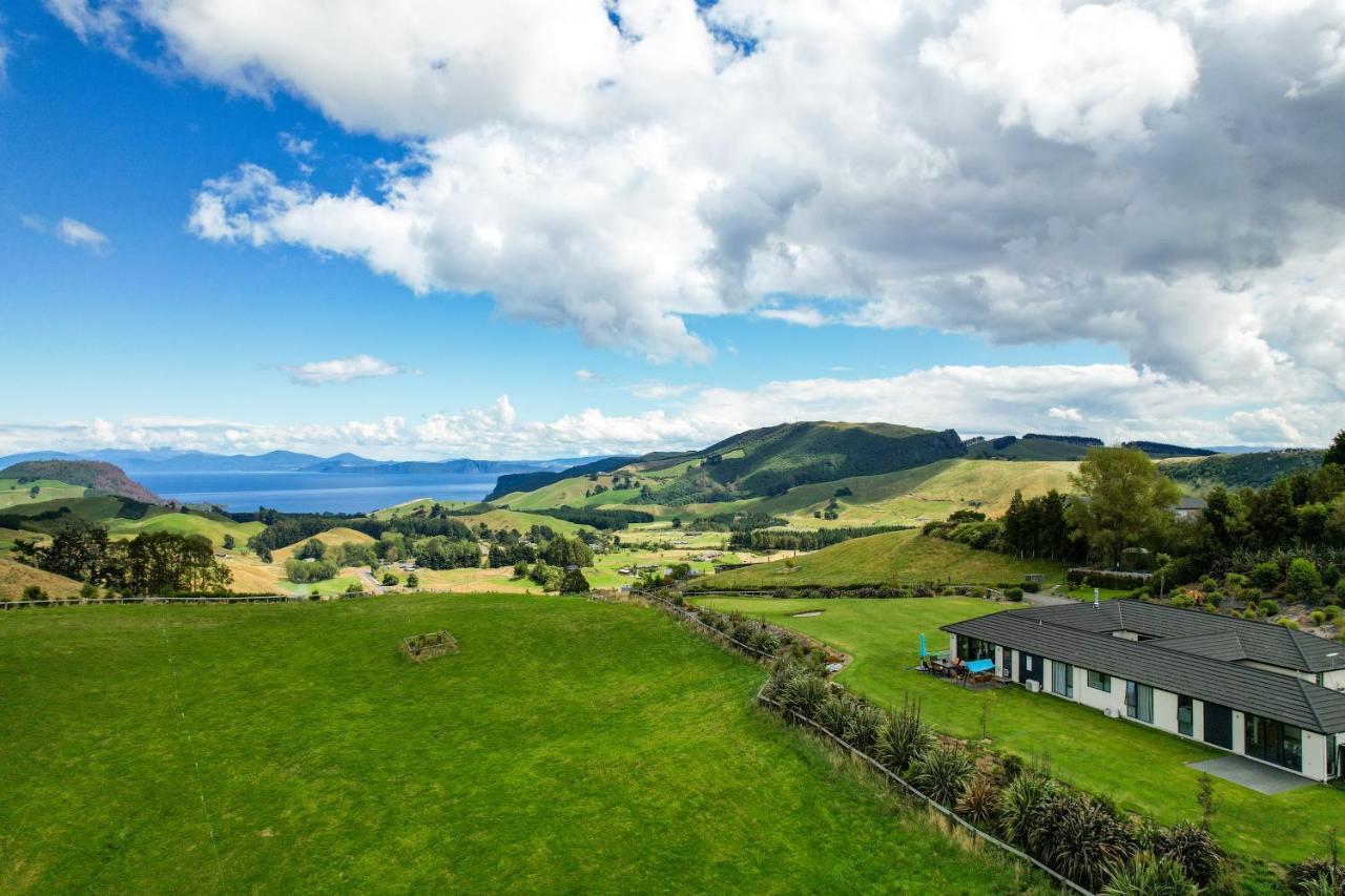 Hilltop Whakaipo Estate Taupo Dış mekan fotoğraf